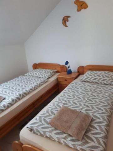 Borkuti Panzio Es Apartman Балатонсемеш Экстерьер фото
